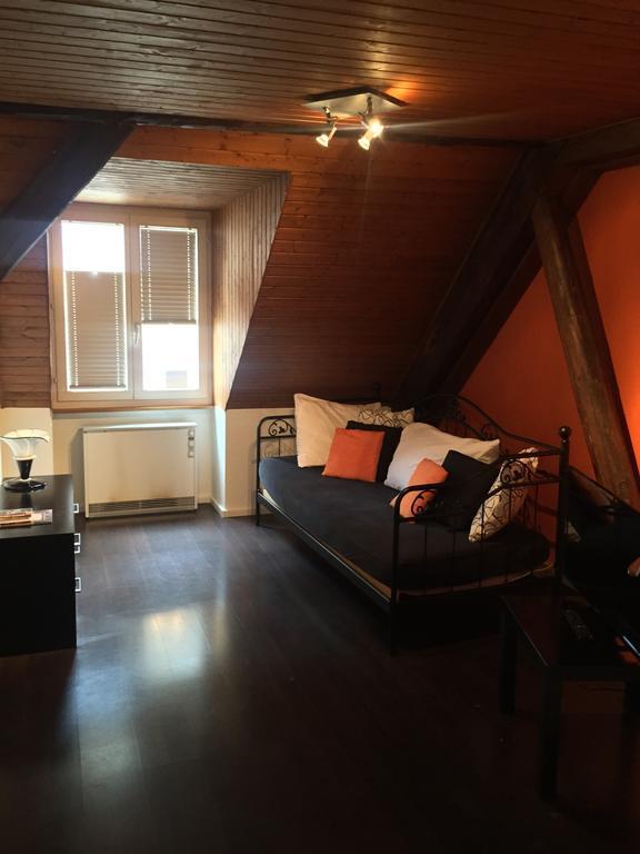 Hotel-Restaurant Le Lion D'Or Porrentruy Room photo