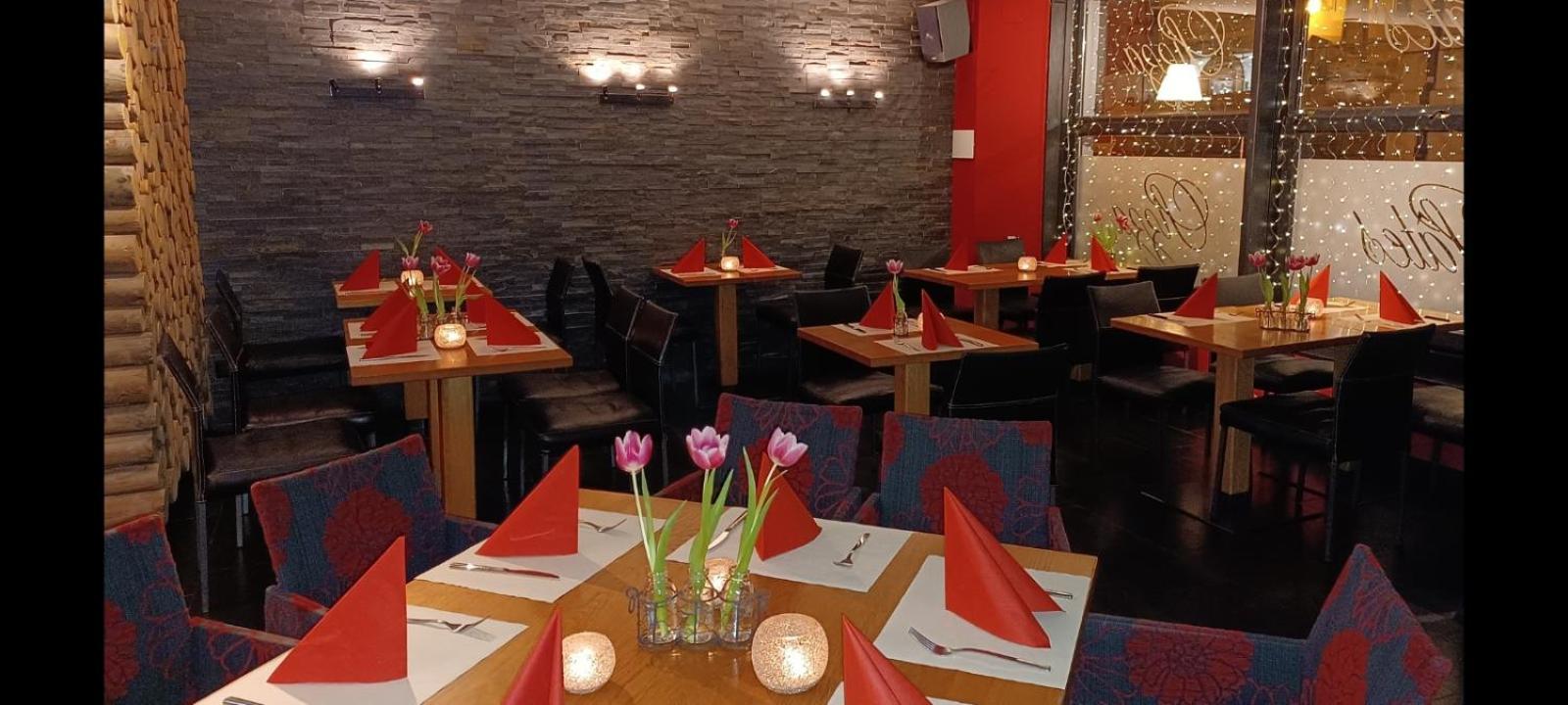 Hotel-Restaurant Le Lion D'Or Porrentruy Exterior photo